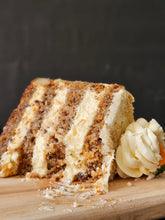 Cargar imagen en el visor de la galería, Carrot Cake (Compra inmediata)
