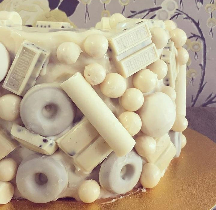 White Golden Cake